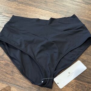 CRZ YOGA Black High-Waist Swim Bottoms